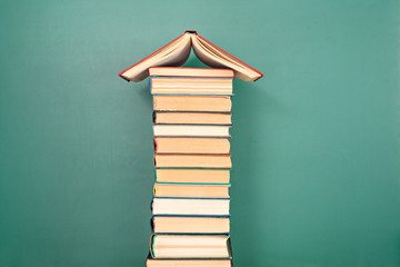 100句英语句子（谚语和名言一共一百句）<带中文翻译>