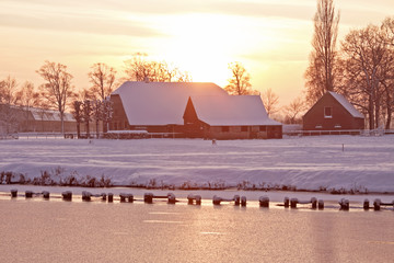 安全用电注意事项有哪些？